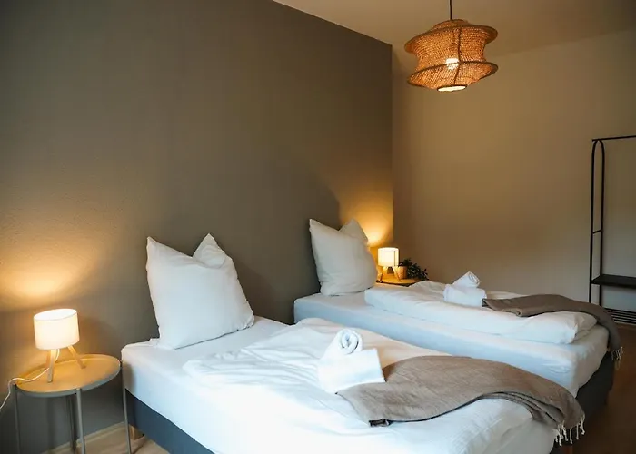 Lichtdurchflutete Altbauwohnung Direkt An Der Oder Lejlighed Frankfurt an der Oder