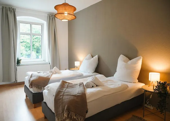 Lichtdurchflutete Altbauwohnung Direkt An Der Oder